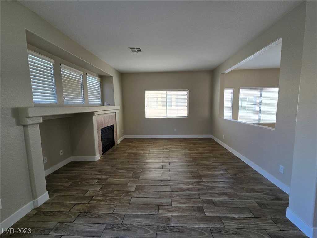 7824 Pinnochio Ave - Photo 7 of 48