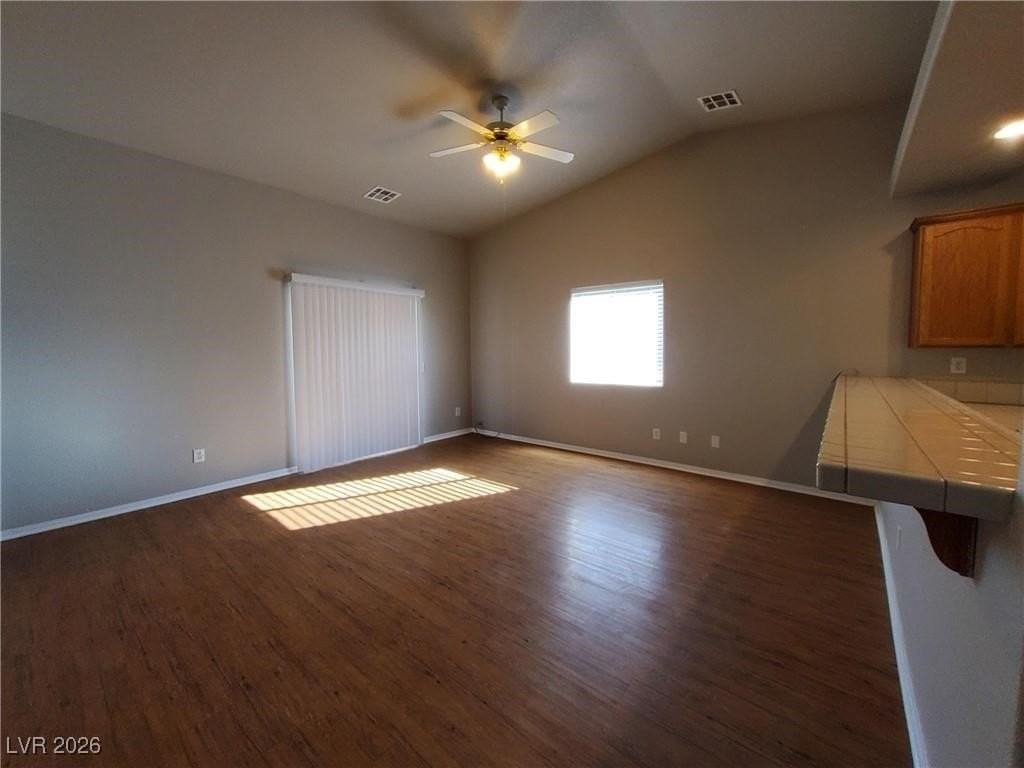 1411 Ogallala St #C - Photo 3 of 10