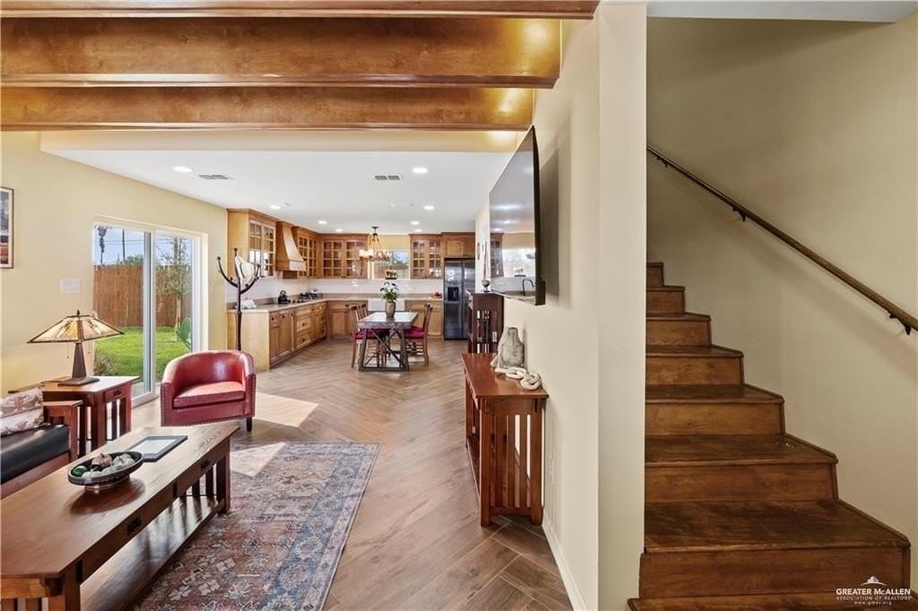 1408 Karen Dr #B - Photo 3 of 10