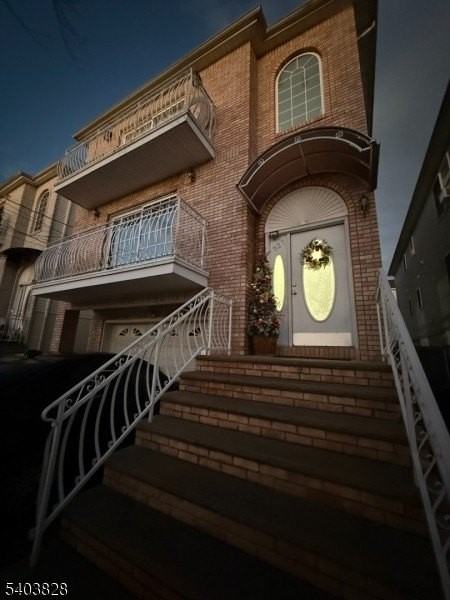 527 4th Ave #1 - Photo 2 of 21