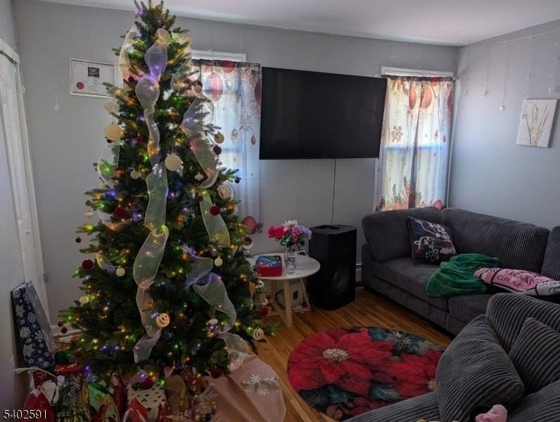 313 Palmer St - Photo 2 of 17