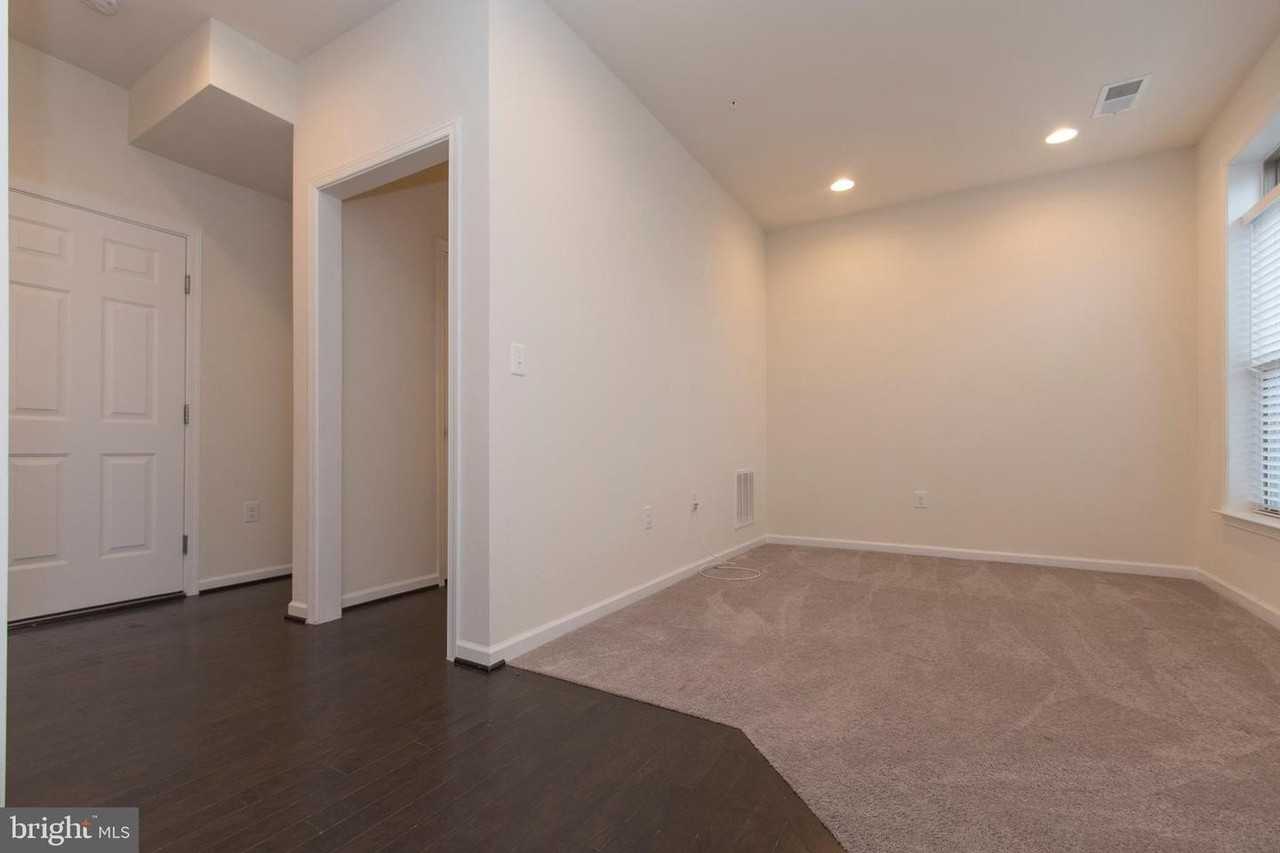 14337 Potomac Heights Ln - Photo 4 of 50