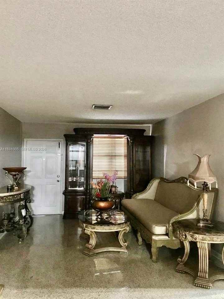 266 E 12th St #0 - Photo 3 of 19