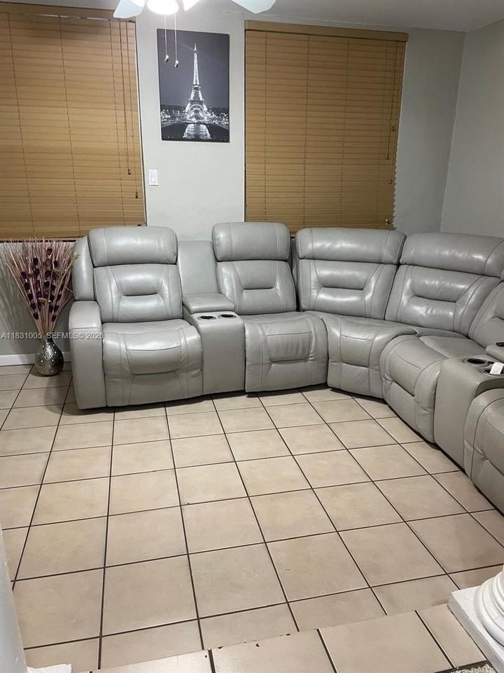 266 E 12th St #0 - Photo 5 of 19