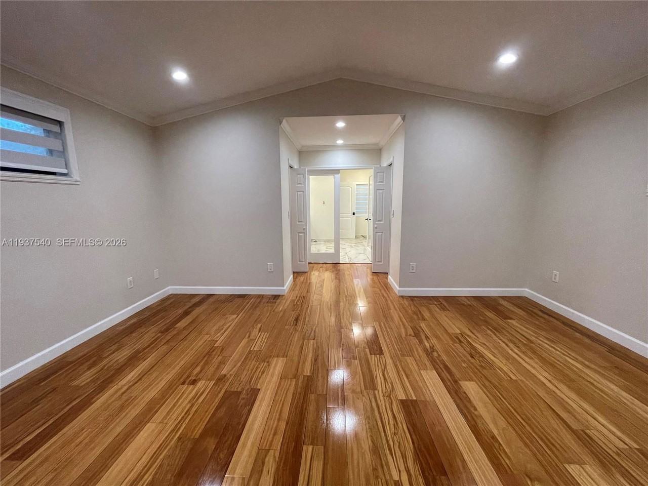 16820 Nw 79th Pl - Photo 7 of 8