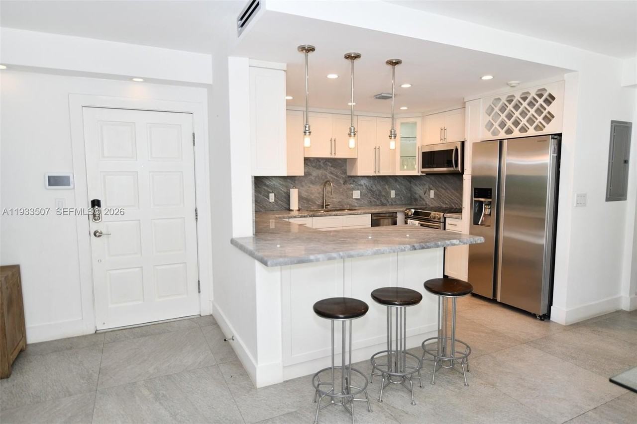 2918 Bird Ave #5 - Photo 2 of 29