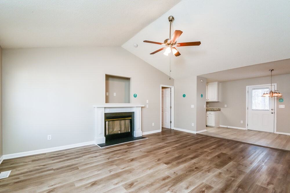 40 Bent Creek Ct - Photo 5 of 17