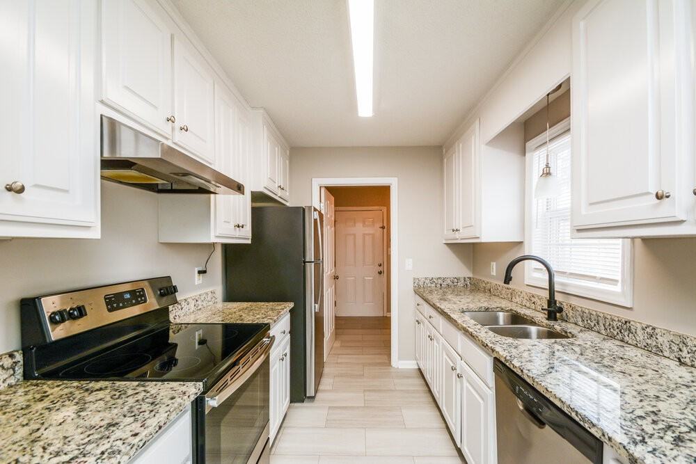 40 Bent Creek Ct - Photo 7 of 17