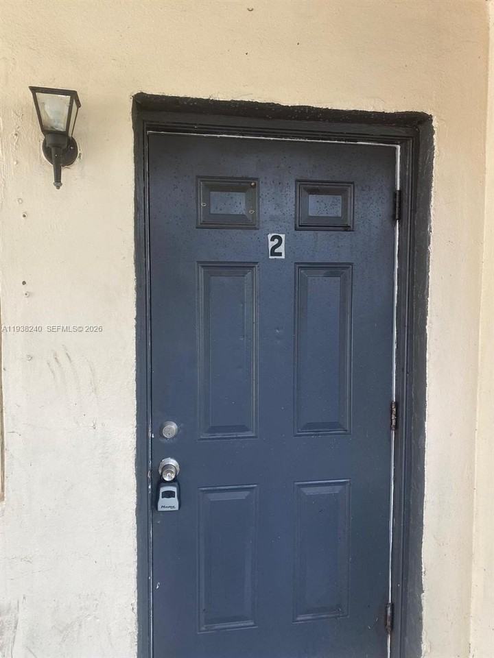 2861 Nw 15th Ct #2 - Photo 3 of 14