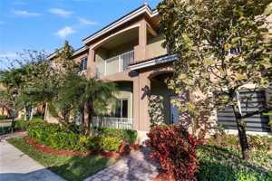 featured image of 2332 Se 16th Pl #2332