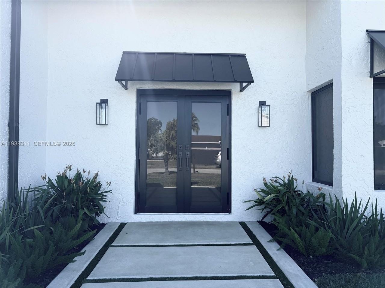 13890 Sw 108th St - Photo 5 of 40