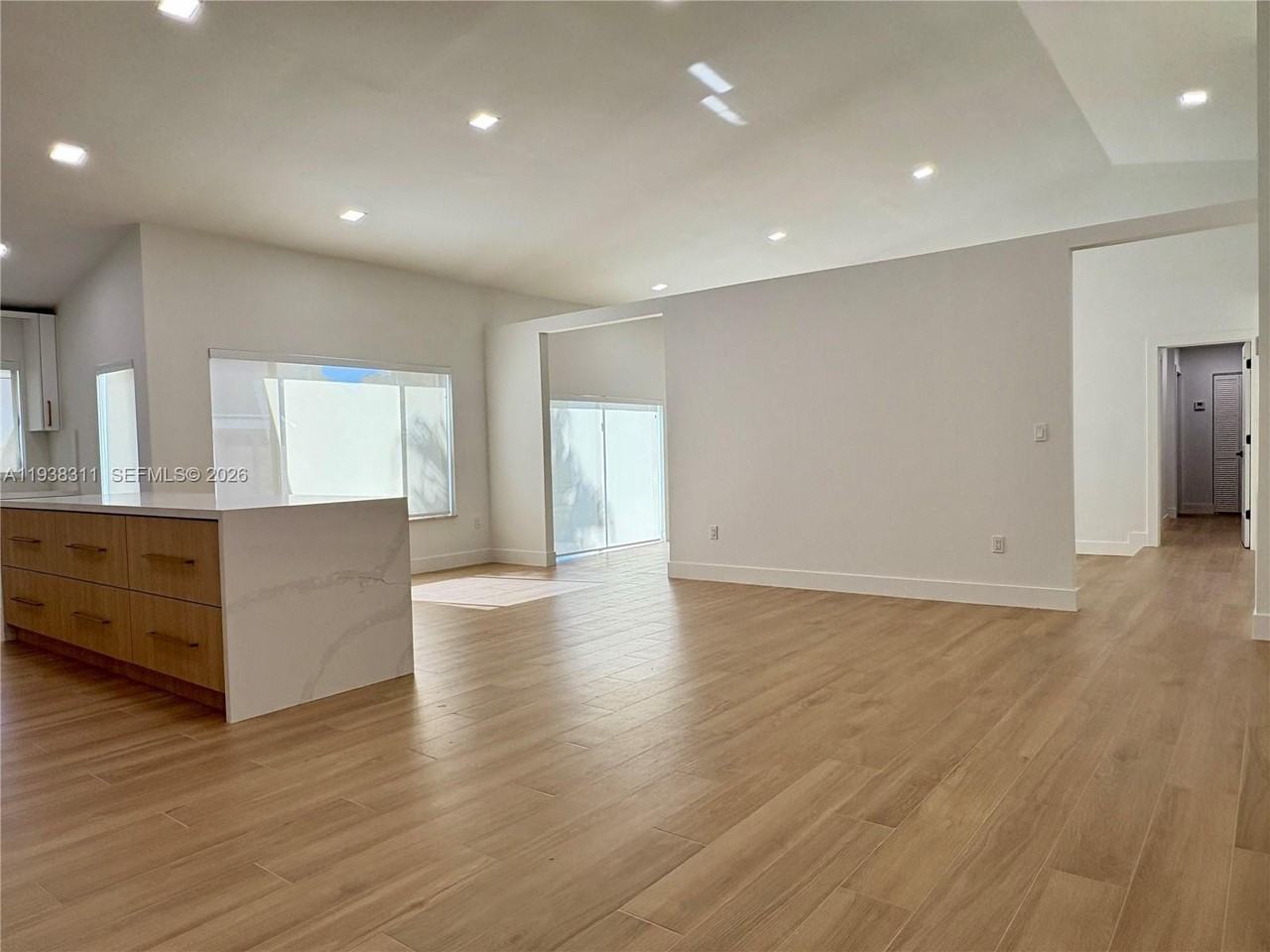 13890 Sw 108th St - Photo 7 of 40