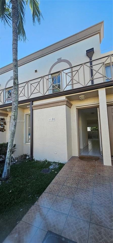 1158 Nw 124th Ave #2306 - Photo 2 of 31