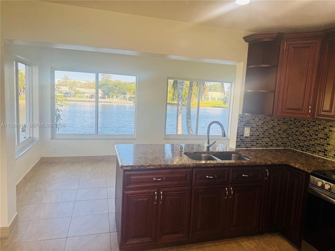 1869 Nw 45th Ct - Photo 4 of 25