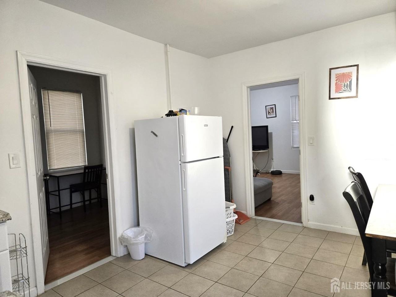 54 Harvey St #1 - Photo 2 of 8