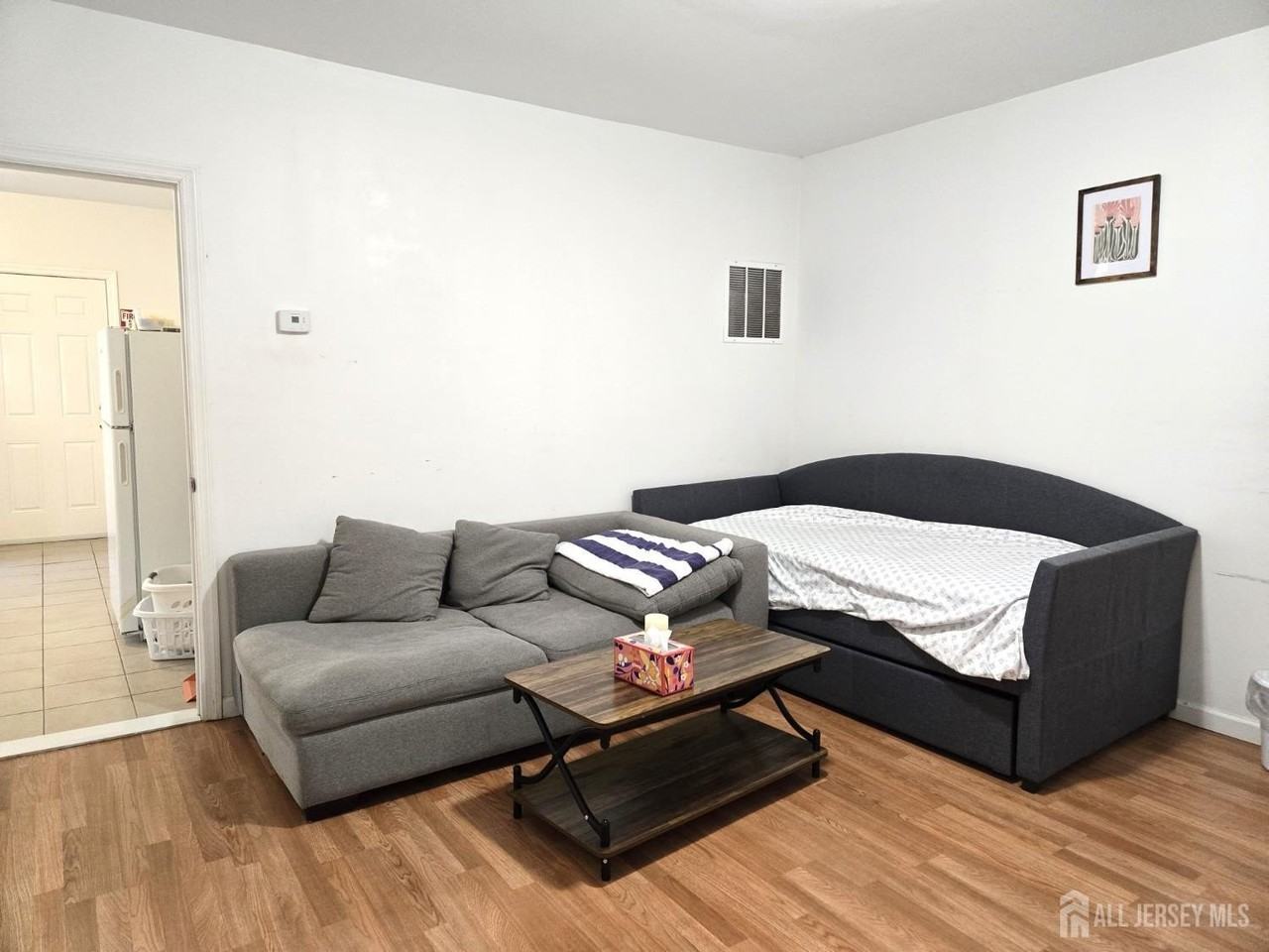 54 Harvey St #1 - Photo 3 of 8