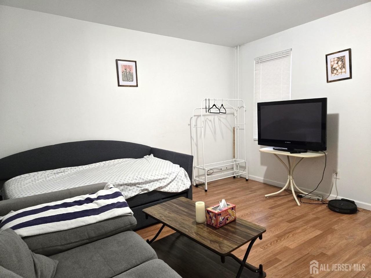 54 Harvey St #1 - Photo 4 of 8