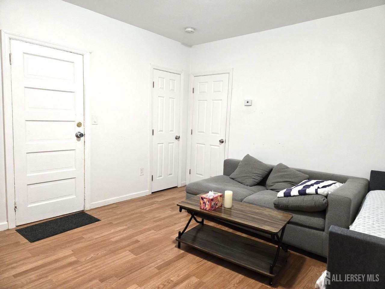 54 Harvey St #1 - Photo 5 of 8