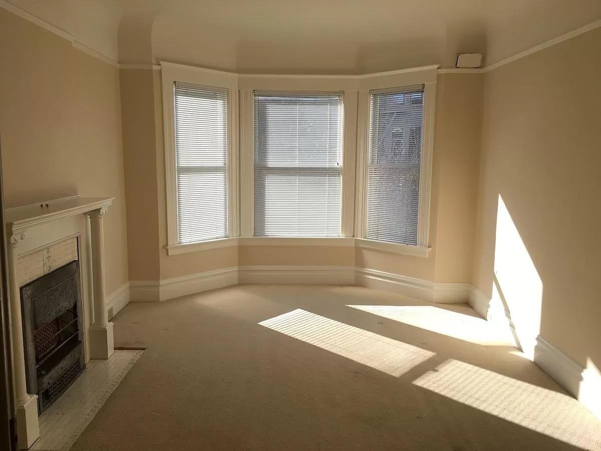 787 Guerrero St - Photo 3 of 10