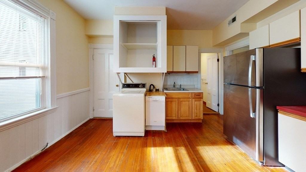 192 Hillside St Apt 3 #3 - Photo 2 of 8