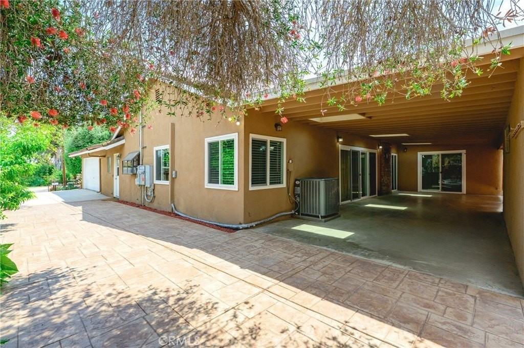 1445 9th Ave - Photo 2 of 30