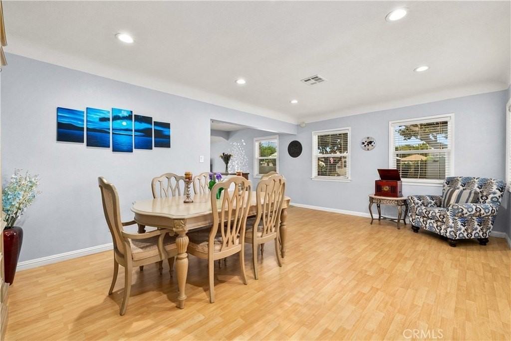 6165 Autry Ave - Photo 4 of 41