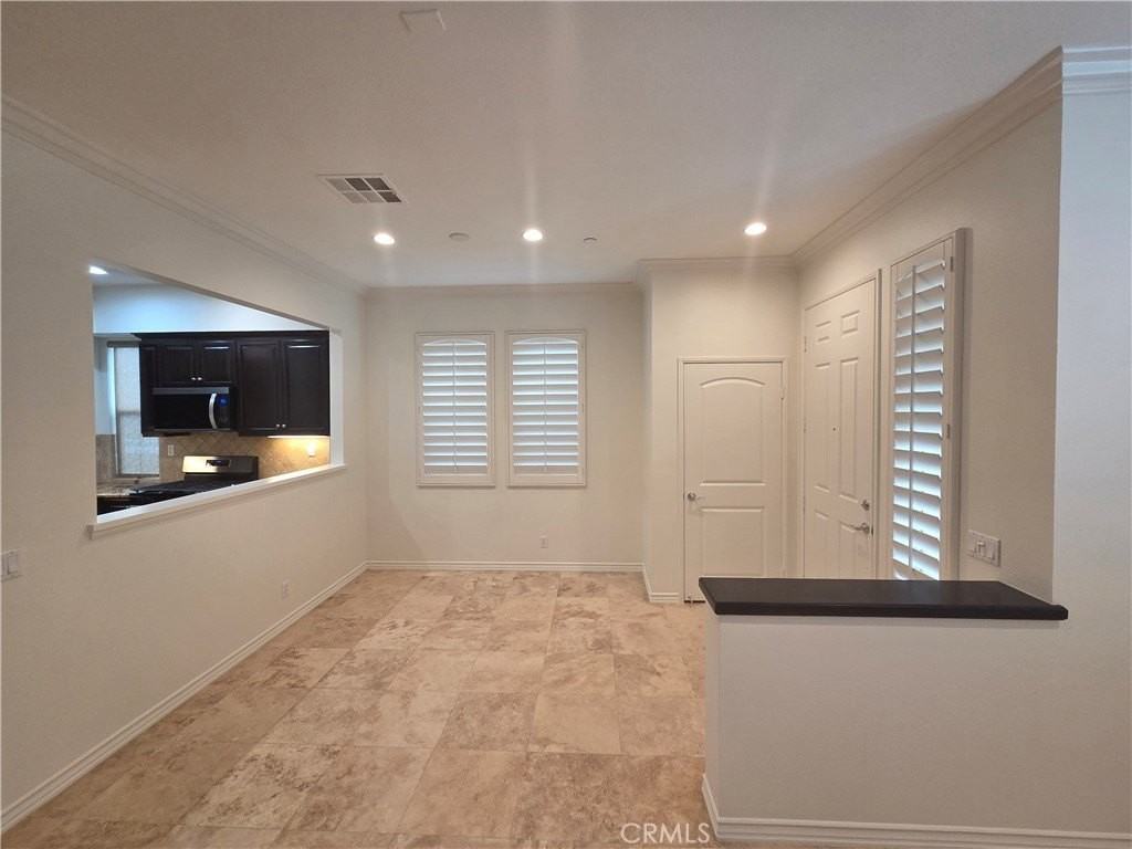 37 Opus - Photo 5 of 30