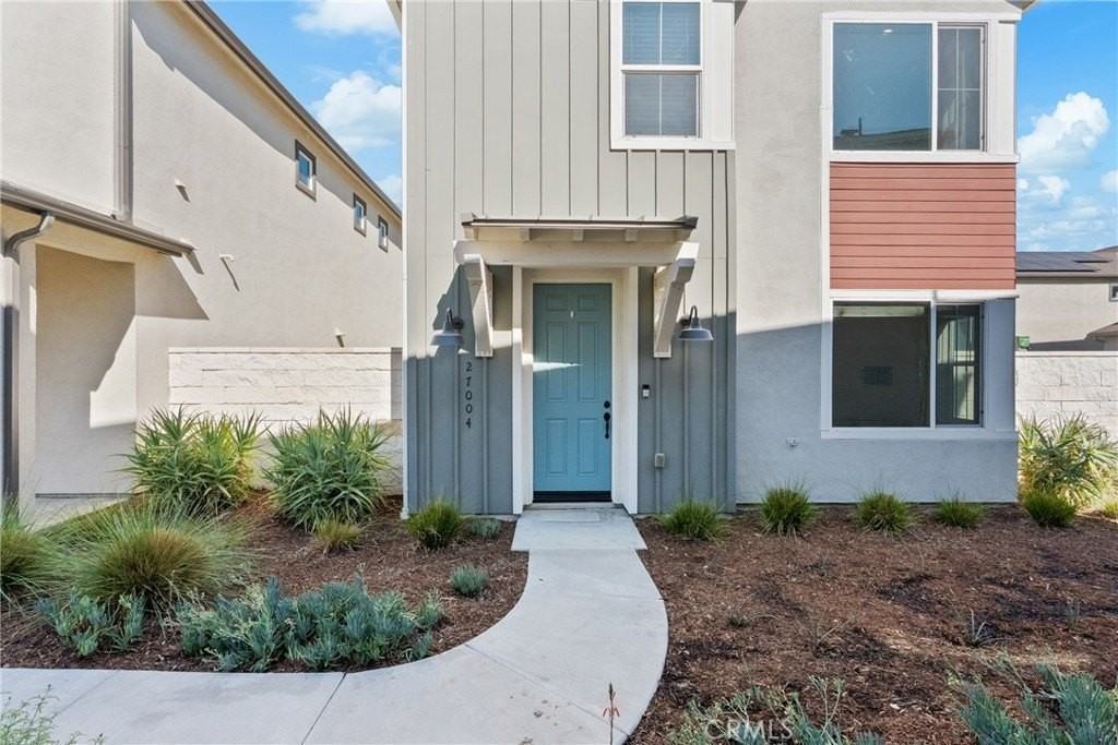 27004 Trail View Ln - Photo 3 of 50