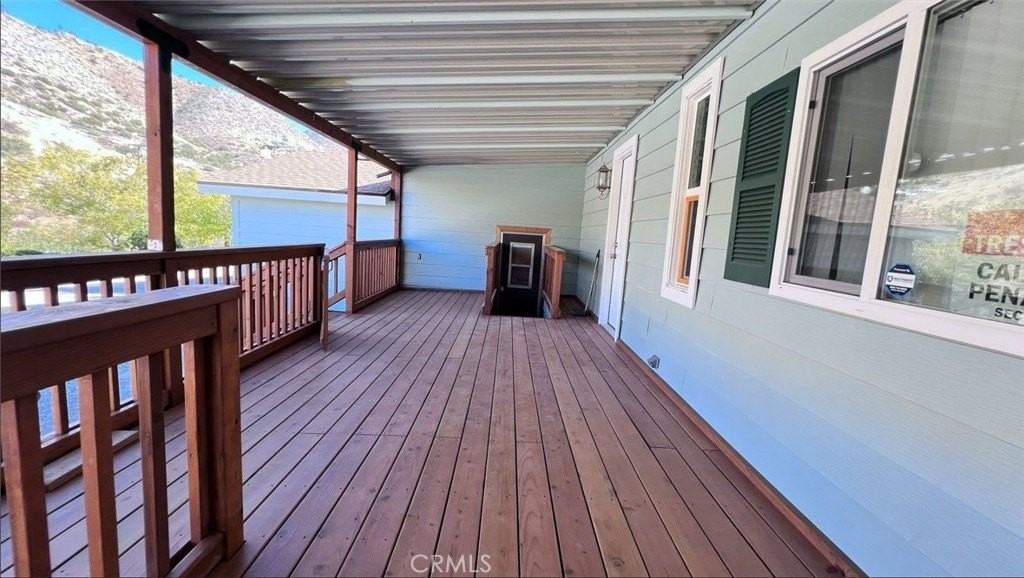 121 Larch Ct - Photo 2 of 23