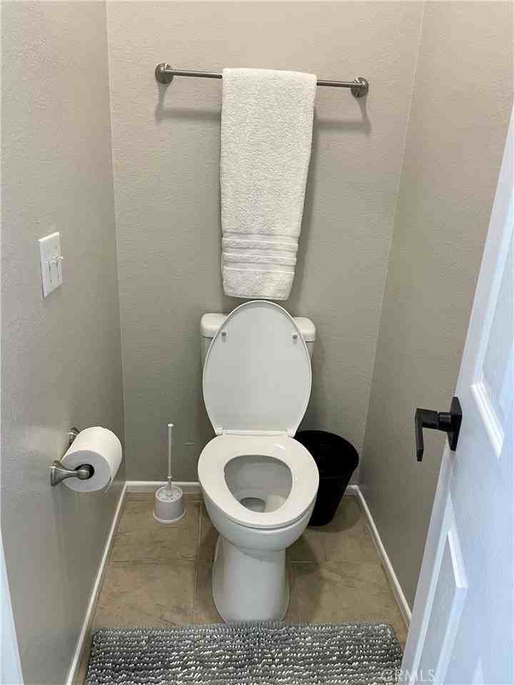 31590 Silex Ct - Photo 3 of 42