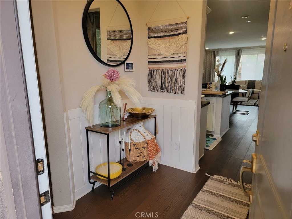 1483 White Dwarf Dr - Photo 3 of 25