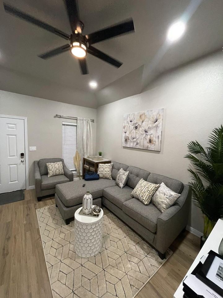 Calvin Ave - Photo 3 of 9