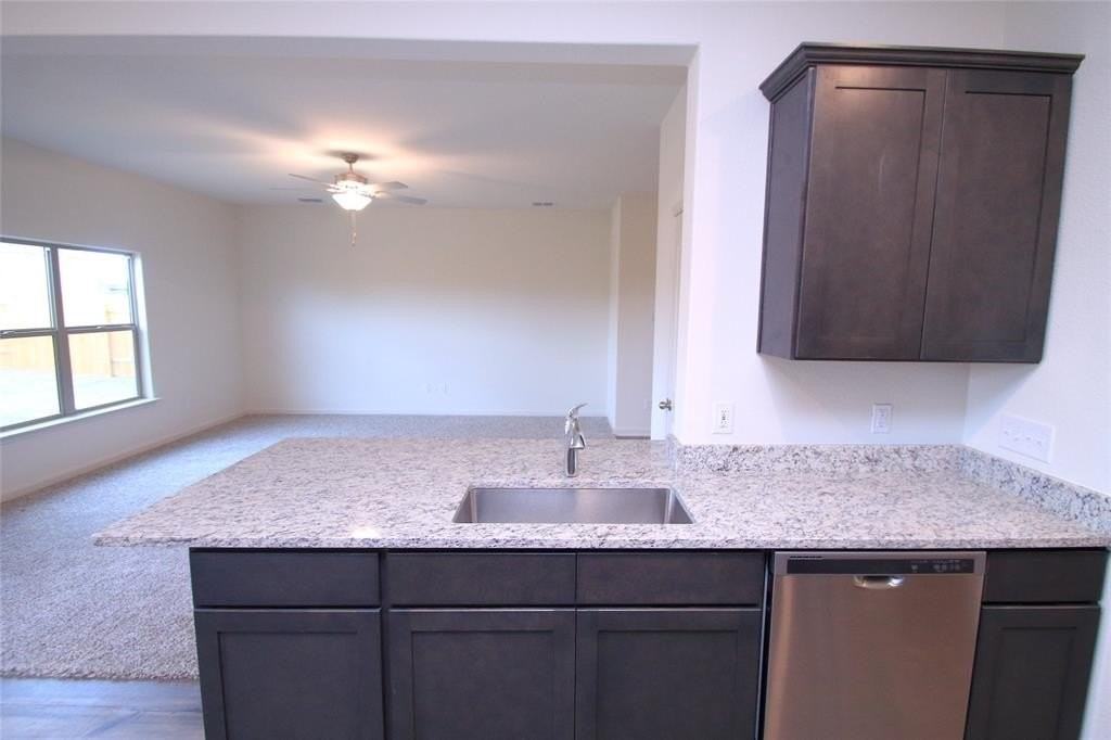 13626 Logan Pass Dr - Photo 7 of 40