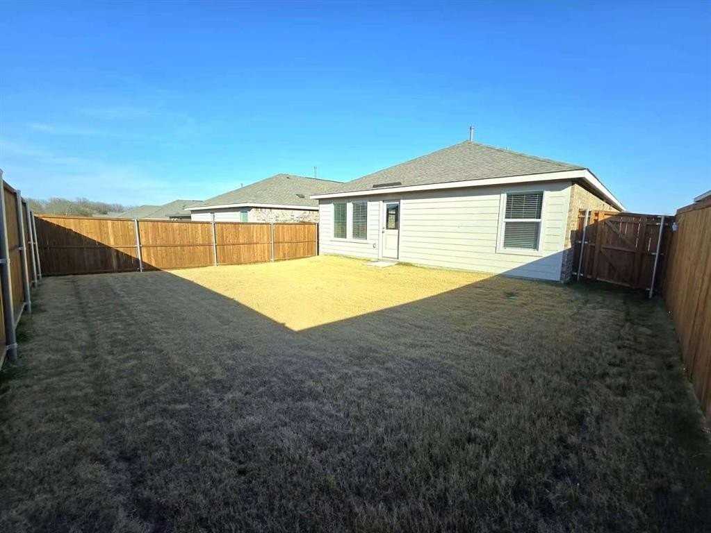 2052 Sulky Ln - Photo 2 of 12