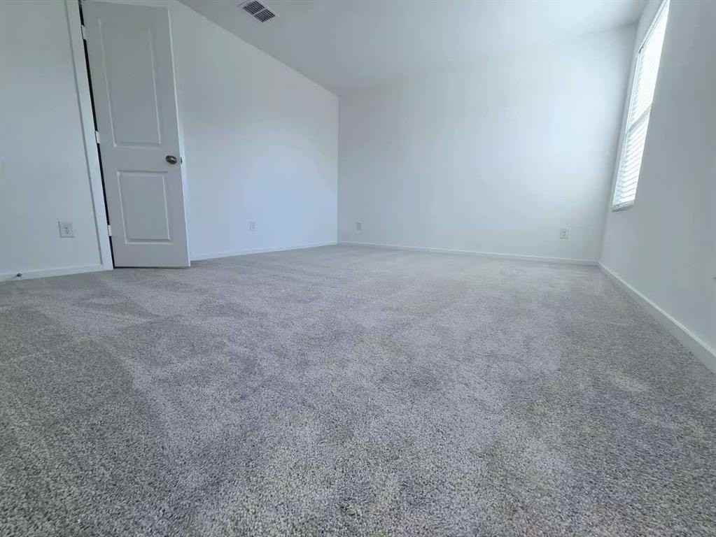 2052 Sulky Ln - Photo 5 of 12