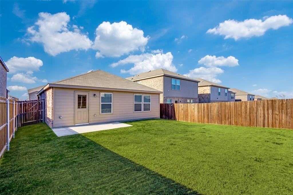 843 Ozark Path - Photo 2 of 13