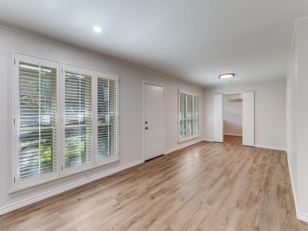 11108 Valleydale Dr #B - Photo 2 of 21