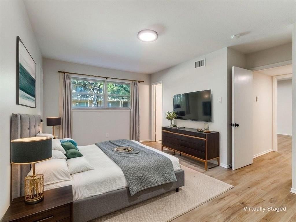 11108 Valleydale Dr #B - Photo 6 of 21