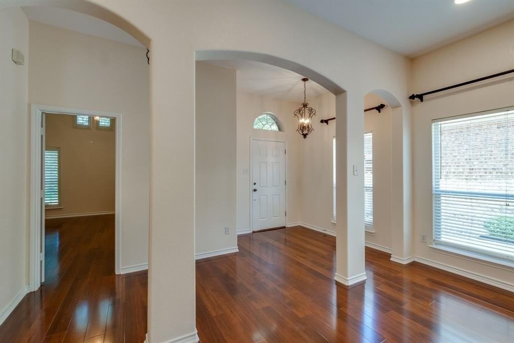 7728 Lancaster Gate - Photo 4 of 30
