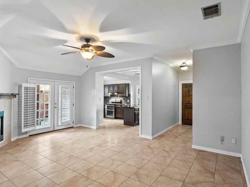 315 Gilbert Rd - Photo 5 of 25