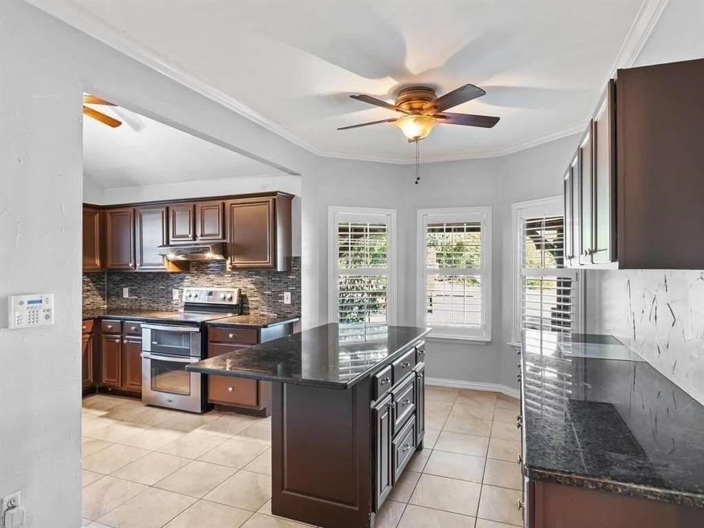 315 Gilbert Rd - Photo 7 of 25