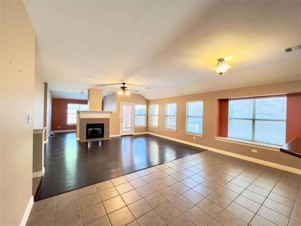 4716 Worchester Ln - Photo 3 of 19