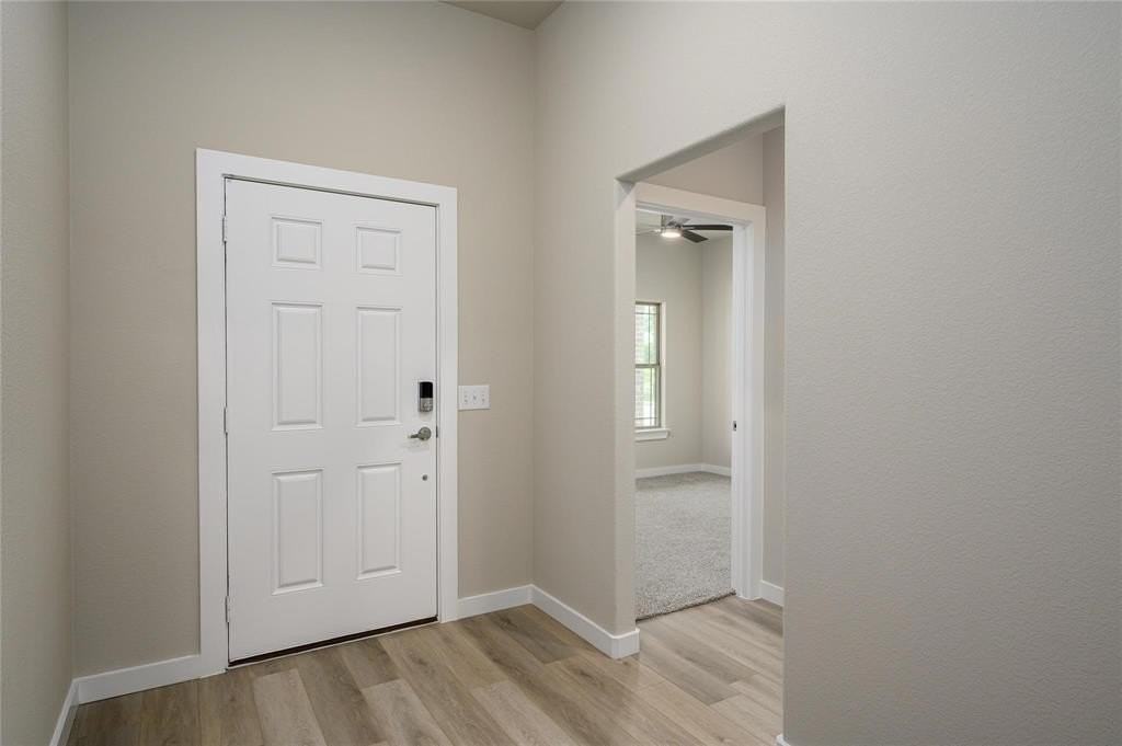 412 Heritage Grove Rd - Photo 3 of 20