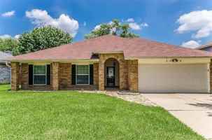 featured image of 2116 Bentley Dr