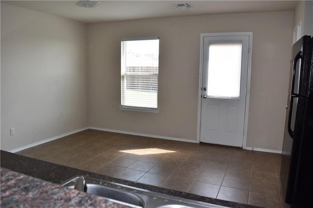 425 Andalusian Trl - Photo 4 of 13