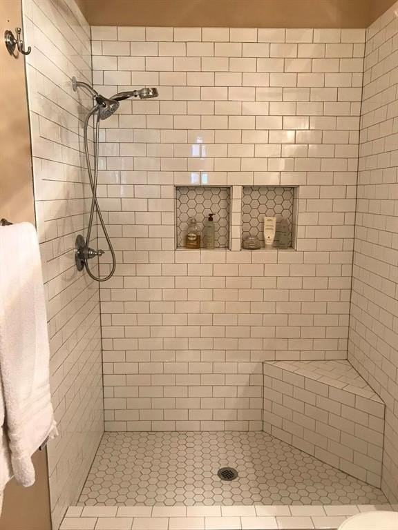 1614 Poinsettia Blvd - Photo 3 of 4