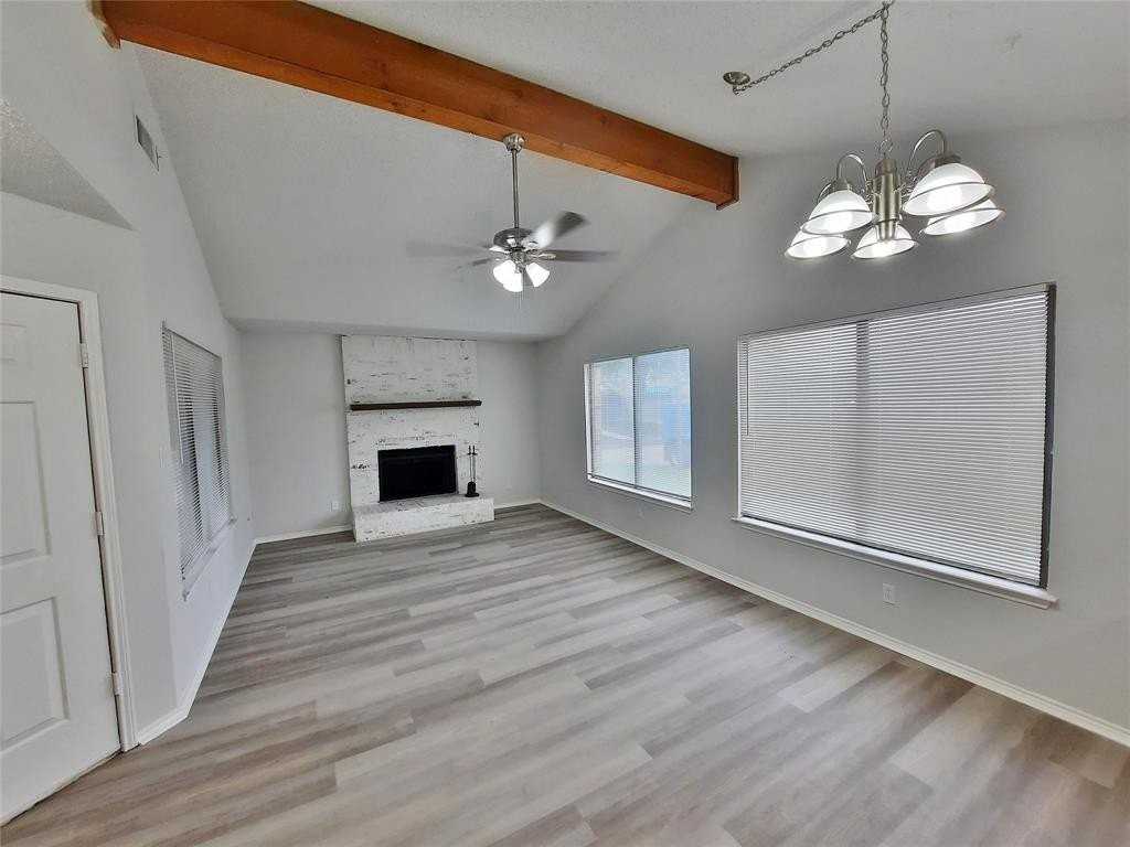 4609 Riverpark Dr - Photo 3 of 15