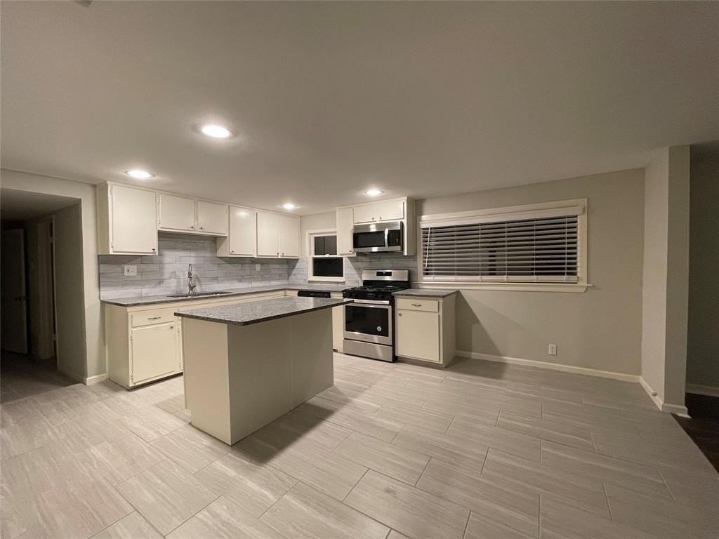 611 Harrisdale Ave - Photo 7 of 14