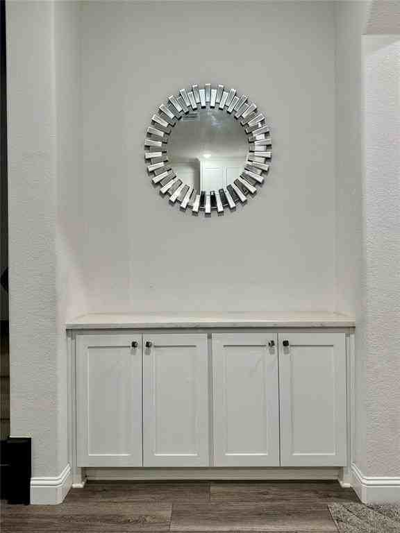 12569 Royal Oaks Ln - Photo 6 of 14