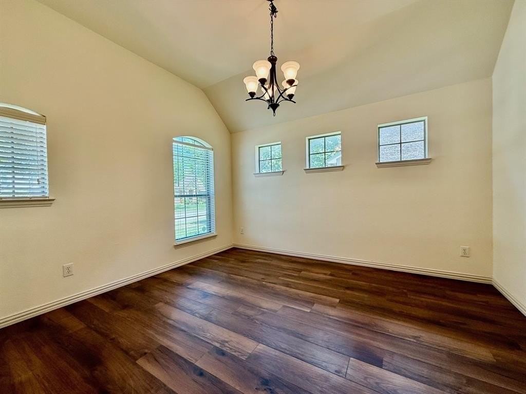 2212 Gregory Creek Dr - Photo 3 of 29